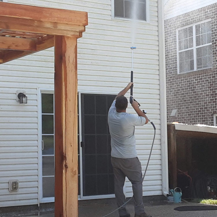 roof washing services